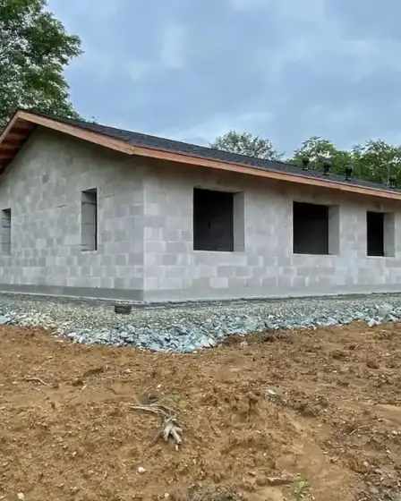 Casa de campo em construção